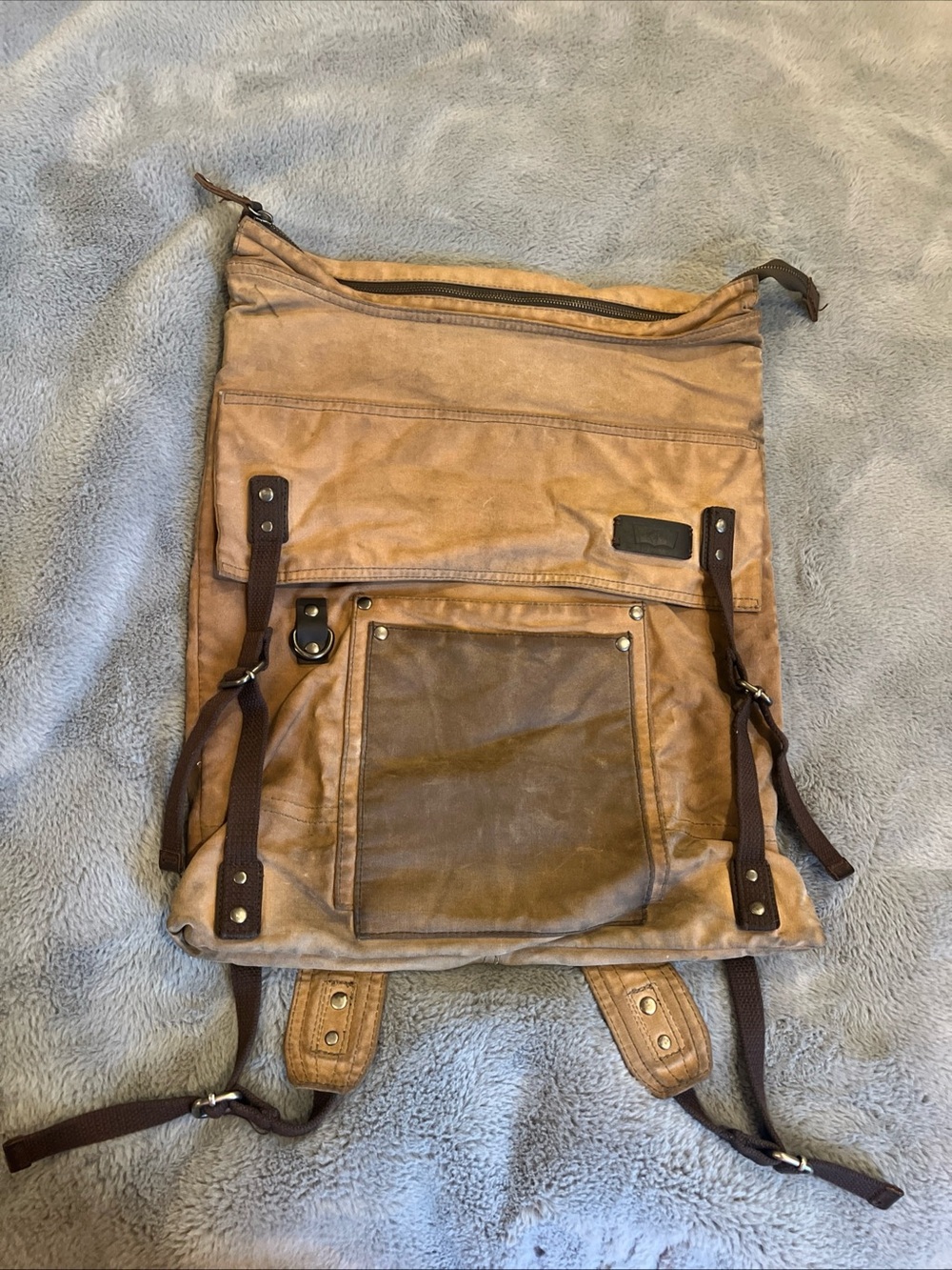 Vintage Levi's Tan/Brown waxed Canvas Racksack Zip Closure Adjustable Straps